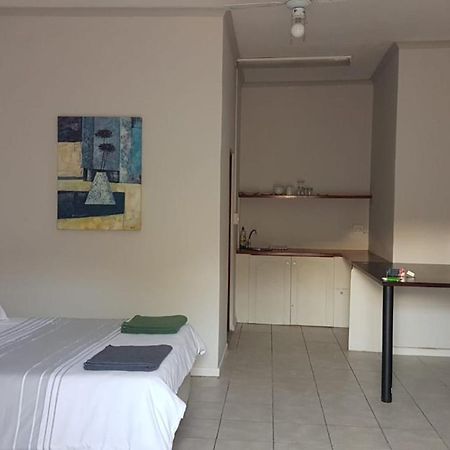 Le Grec Wine Tram Apartment Franschhoek Bagian luar foto