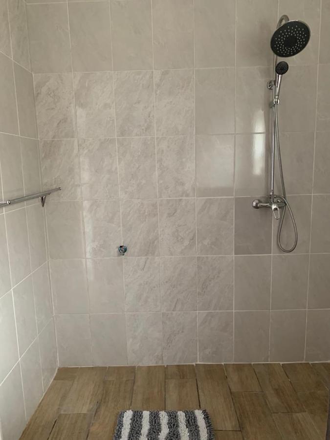 Le Grec Wine Tram Apartment Franschhoek Bagian luar foto